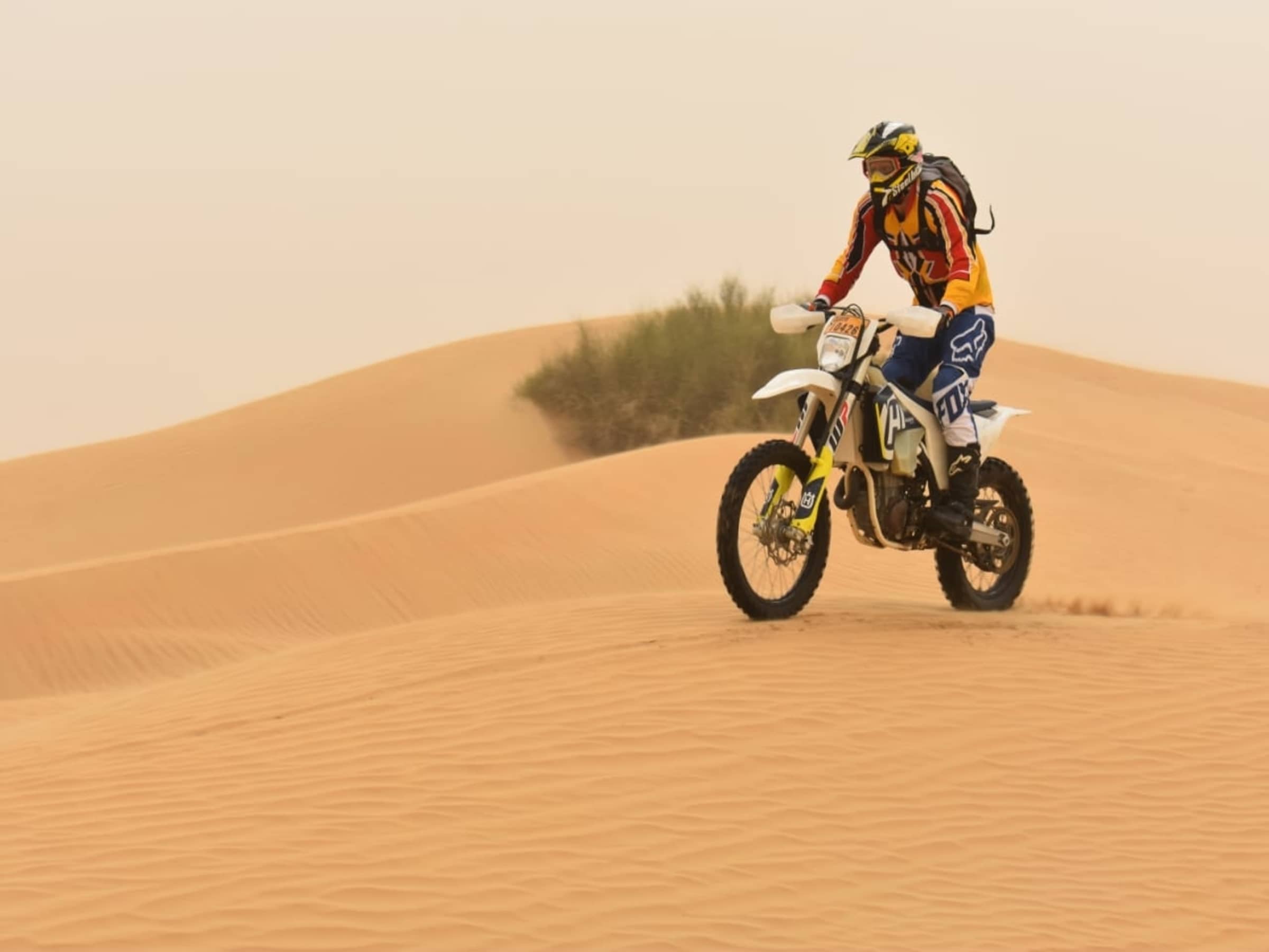 You are currently viewing Get Ready for a Dirt Bike Tour Dubai with These Dirt Bike Riding Tips