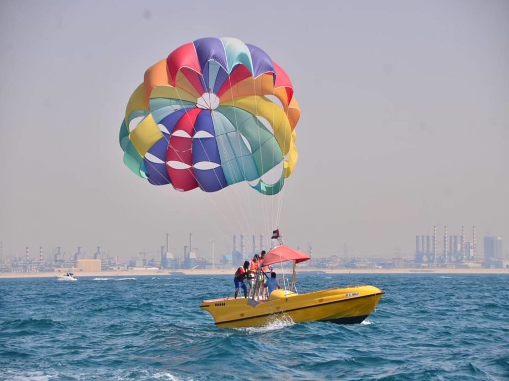 dubai yacht with bbq