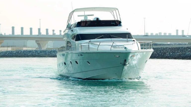 Dubai-yacht-tour