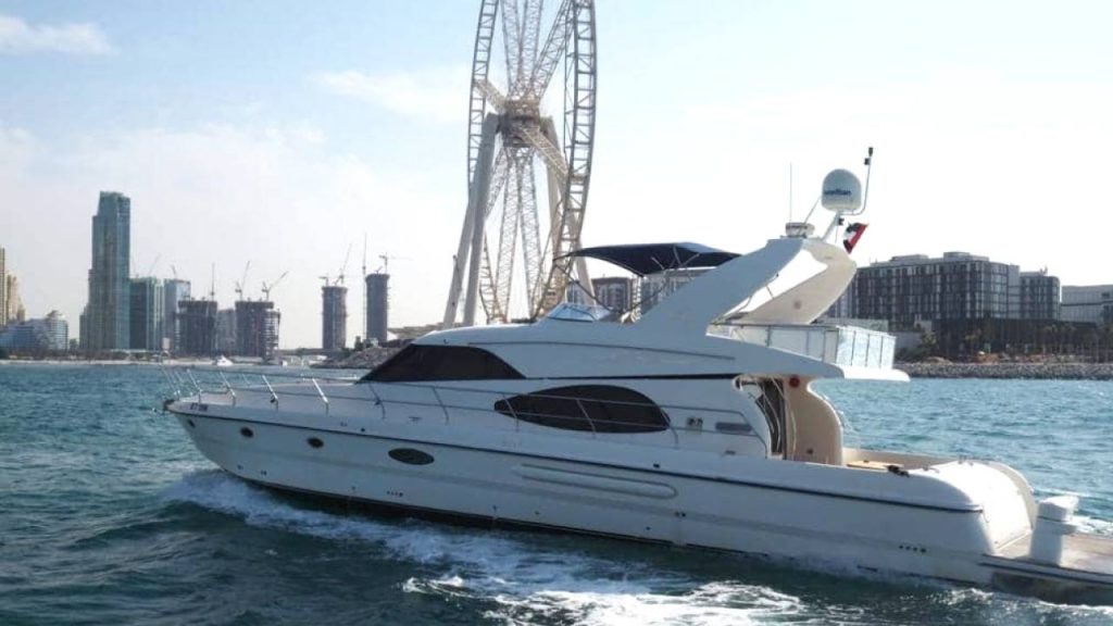 Dubai-yacht-trip