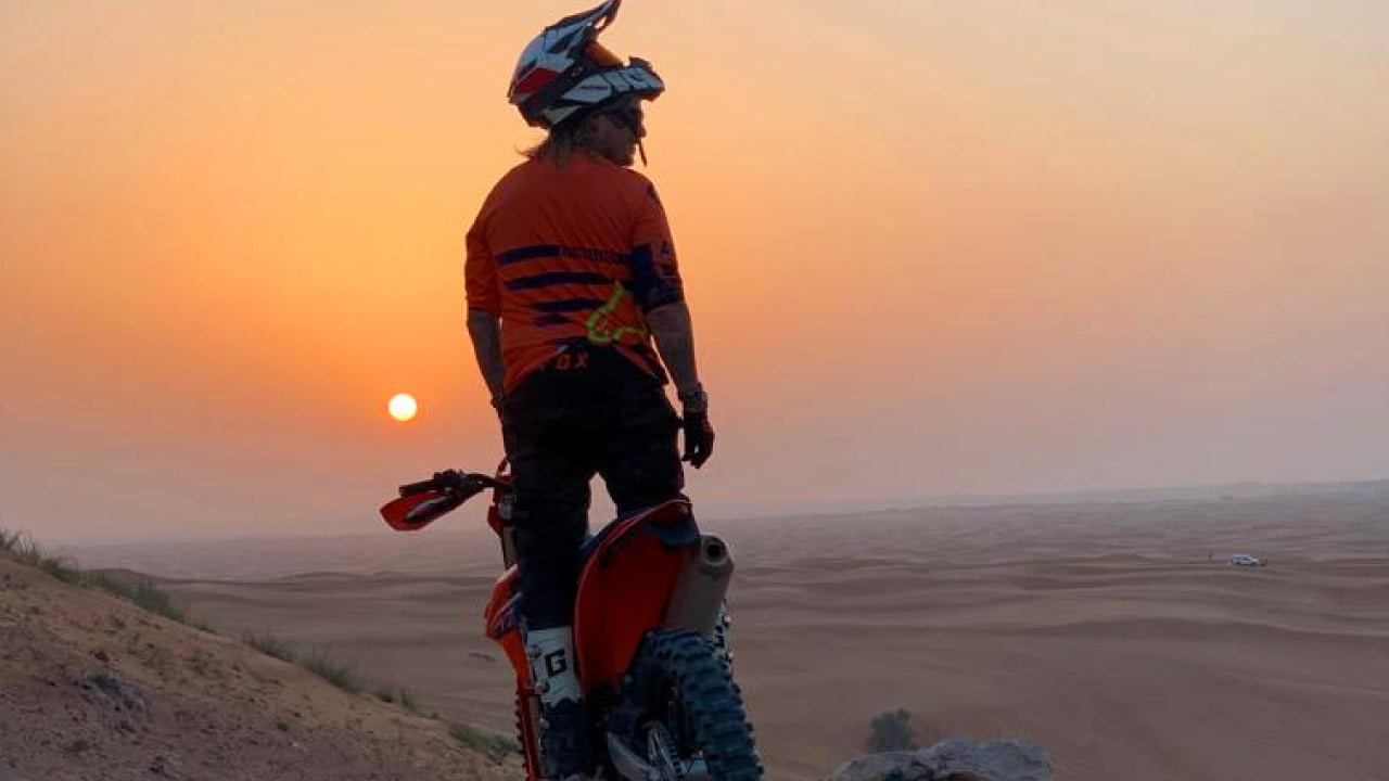 Read more about the article Dirt Bike Tour Dubai: From Start To Finish Through Us!